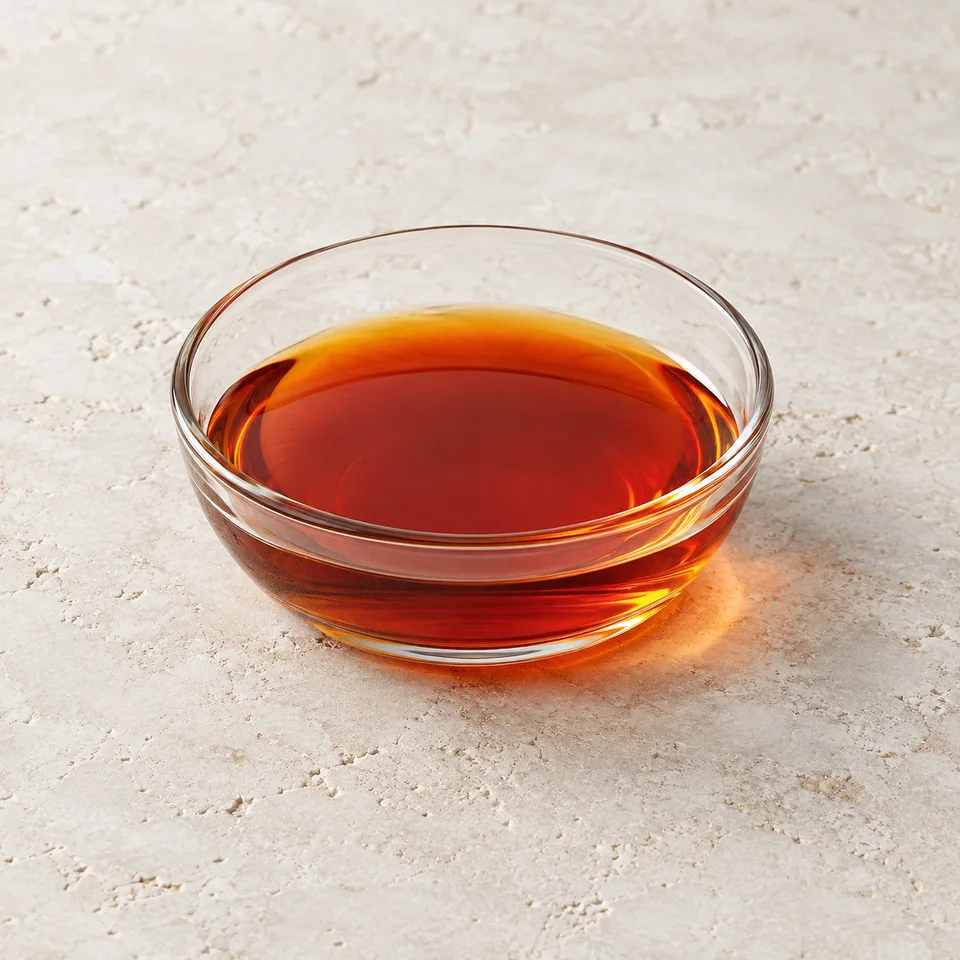 Marine oil ingredient marketing presentation in a glass dish